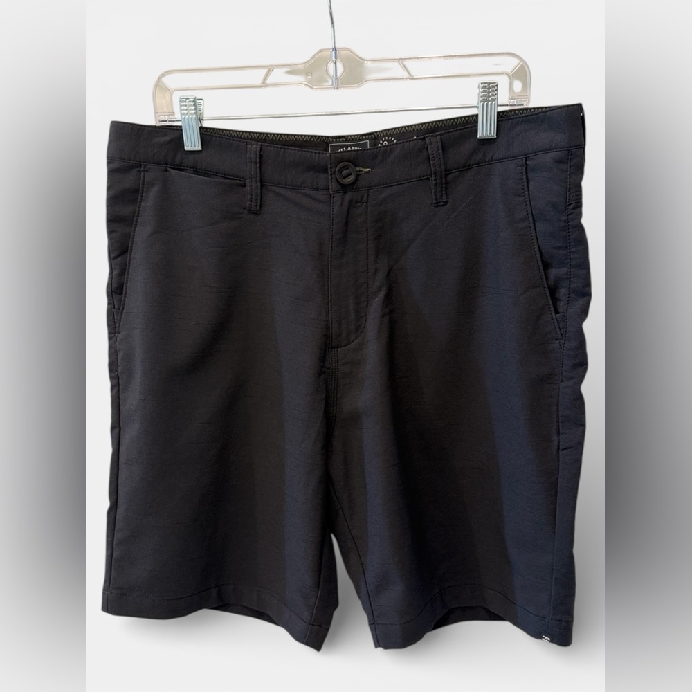 Billabong Men’s Adventure Division Black Hybrid Shorts – Size 34